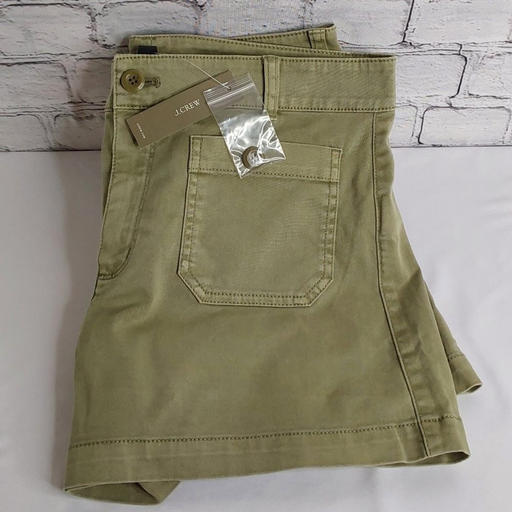 J.CREW CHINO PATCH-POCKET BUTTON FRONT SHORTS